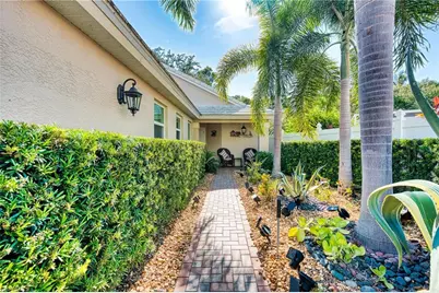1250 Silverstrand Dr, Naples, FL 34110 - Photo 2