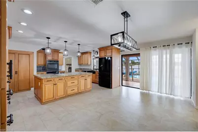 1623 SW 6th Ave, Cape Coral, FL 33991 - Photo 6