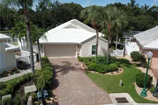 1250 Silverstrand Dr, Naples, FL 34110 - Photo 40