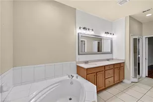 7930 Sandelwood Cir W, Fort Myers, FL 33908 - Photo 22