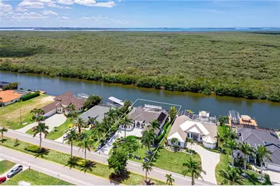 2706 El Dorado Pkwy W, Cape Coral, FL 33914 - Photo 4