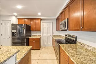 3233 NW 21st St, Cape Coral, FL 33993 - Photo 6