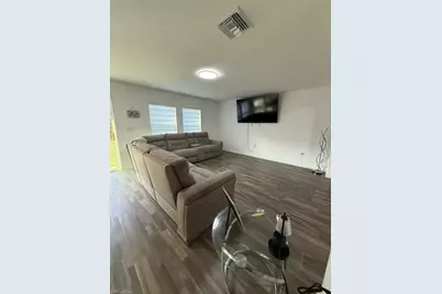8115 Ace Ct, Labelle, FL 33935 - Photo 10