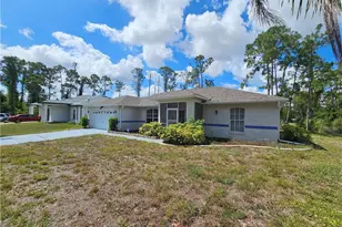 4621 30th St SW, Lehigh Acres, FL 33973 - Photo 4