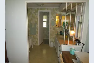 2809 Breezewood Dr, North Fort Myers, FL 33917 - Photo 32