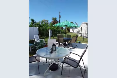 2809 Breezewood Dr, North Fort Myers, FL 33917 - Photo 10
