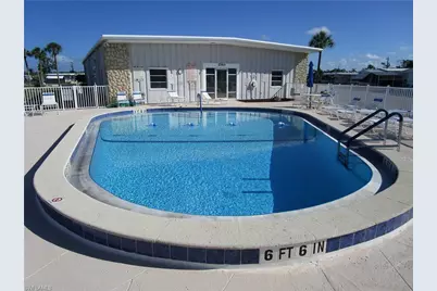 2809 Breezewood Dr, North Fort Myers, FL 33917 - Photo 46