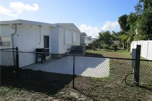 2809 Breezewood Dr, North Fort Myers, FL 33917 - Photo 8