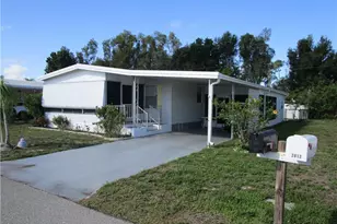 2809 Breezewood Dr, North Fort Myers, FL 33917 - Photo 2