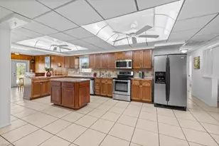 4530 Underwood Dr, Fort Myers, FL 33905 - Photo 10