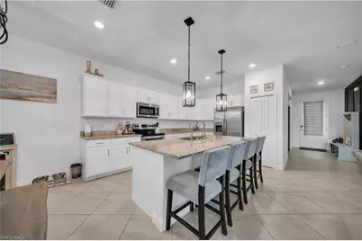 11191 Timber Creek Dr, Fort Myers, FL 33913 - Photo 4