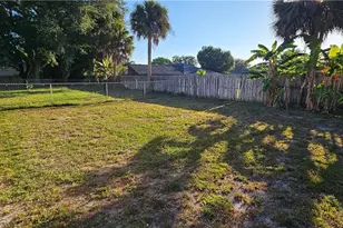 401 SE 24th Ave, Cape Coral, FL 33990 - Photo 20