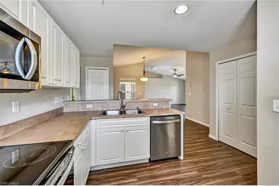 1338 NE 33rd Ln, Cape Coral, FL 33909 - Photo 18