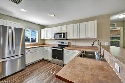 1338 NE 33rd Ln, Cape Coral, FL 33909 - Photo 16