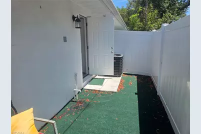 2156 Edison Ave, Fort Myers, FL 33901 - Photo 14