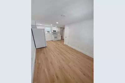 204 2nd St #2, Fort Myers, FL 33907 - Photo 6