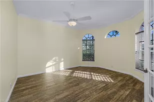325 SE 21st St, Cape Coral, FL 33990 - Photo 22