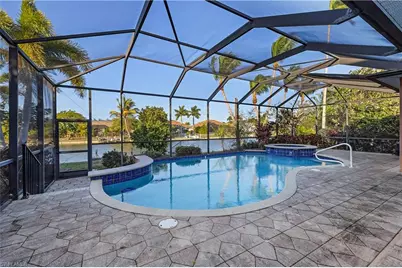 325 SE 21st St, Cape Coral, FL 33990 - Photo 10