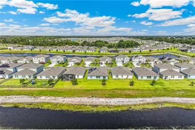 12201 Amber Waves Rd, Lehigh Acres, FL 33974 - Photo 20