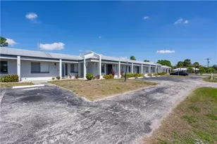 4608 SE 4th Pl, Cape Coral, FL 33904 - Photo 6