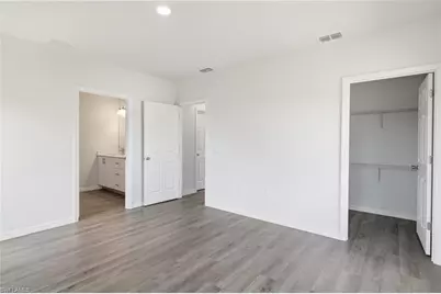 1406 Ford Cir, Lehigh Acres, FL 33936 - Photo 18