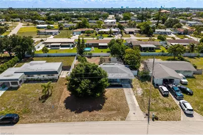 417 NE 14th Ave, Cape Coral, FL 33909 - Photo 38
