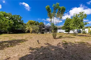 417 NE 14th Ave, Cape Coral, FL 33909 - Photo 34