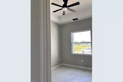2500 33rd St SW, Lehigh Acres, FL 33976 - Photo 24