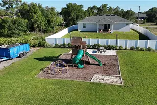 4017 7th St SW, Lehigh Acres, FL 33976 - Photo 4