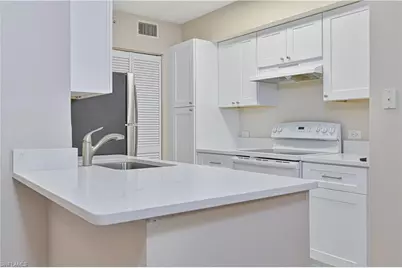 8920 Colonnades Ct E #514, Bonita Springs, FL 34135 - Photo 8