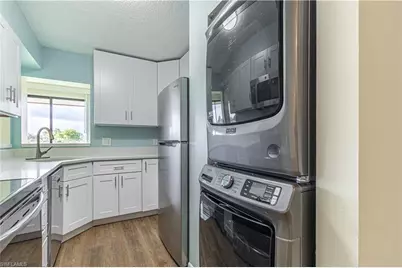 7410 Lake Breeze Dr #203, Fort Myers, FL 33907 - Photo 6