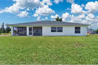 3437 NE 9th Pl, Cape Coral, FL 33909 - Photo 28