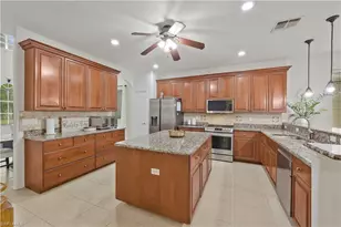 15370 Laguna Hills Dr, Fort Myers, FL 33908 - Photo 12