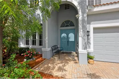 15370 Laguna Hills Dr, Fort Myers, FL 33908 - Photo 2