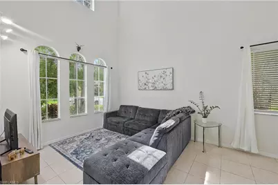 15370 Laguna Hills Dr, Fort Myers, FL 33908 - Photo 4