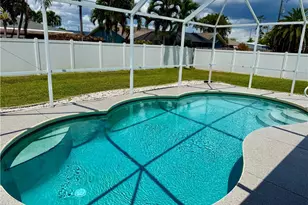 213 SW 10th Terrace, Cape Coral, FL 33991 - Photo 8