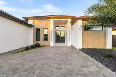 1919 SW 15th Pl, Cape Coral, FL 33991 - Photo 6