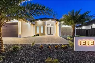 1919 SW 15th Pl, Cape Coral, FL 33991 - Photo 2
