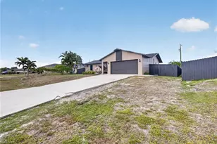 2010 NE 24th Terrace, Cape Coral, FL 33909 - Photo 28