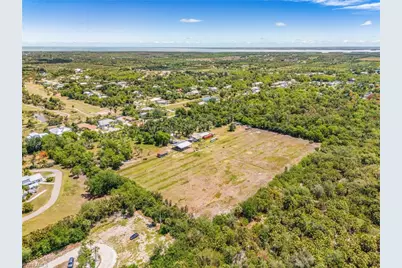 7535 Caloosa Dr, Bokeelia, FL 33922 - Photo 10