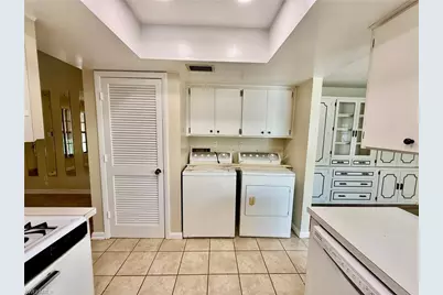 9 Palm Blvd, Lehigh Acres, FL 33936 - Photo 10