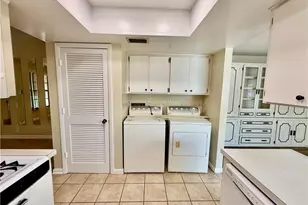 9 Palm Blvd, Lehigh Acres, FL 33936 - Photo 10