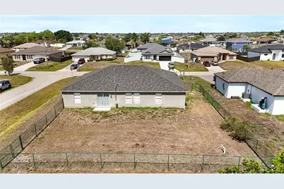 1801 NW 5th Pl, Cape Coral, FL 33993 - Photo 38