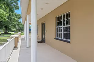 1357 Osceola Dr, Fort Myers, FL 33901 - Photo 4