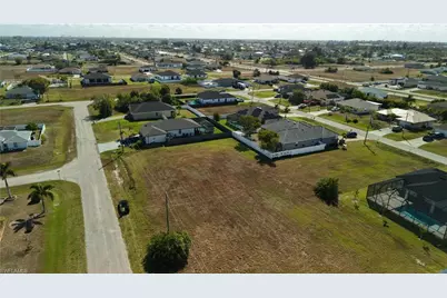 2502 NW 1st St, Cape Coral, FL 33993 - Photo 26
