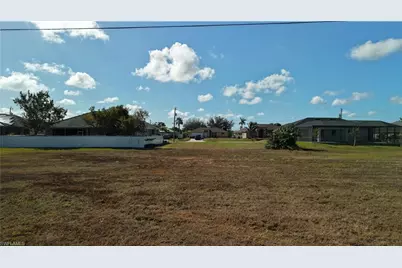 2502 NW 1st St, Cape Coral, FL 33993 - Photo 4