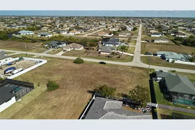 2502 NW 1st St, Cape Coral, FL 33993 - Photo 30