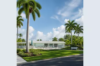 90 Sycamore Ln, Fort Myers, FL 33908 - Photo 2