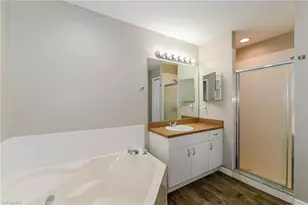 123 Blackstone Dr, Fort Myers, FL 33913 - Photo 10
