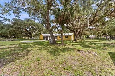 260 Fraser Ave, Labelle, FL 33935 - Photo 24